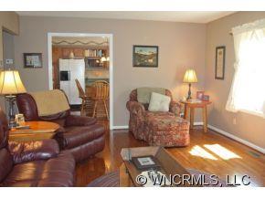 7 Crooked Creek Drive Asheville NC 28804