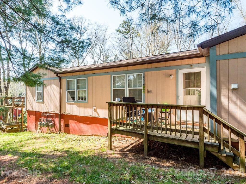 12 Mardell Circle Asheville NC 28806
