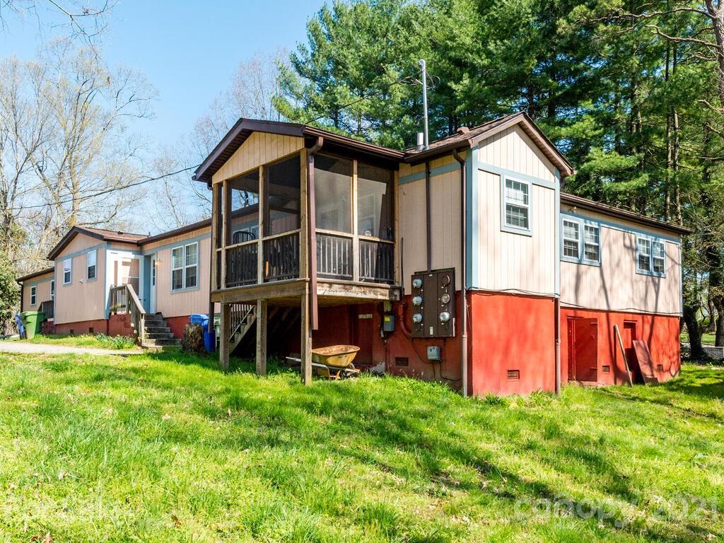 12 Mardell Circle Asheville NC 28806