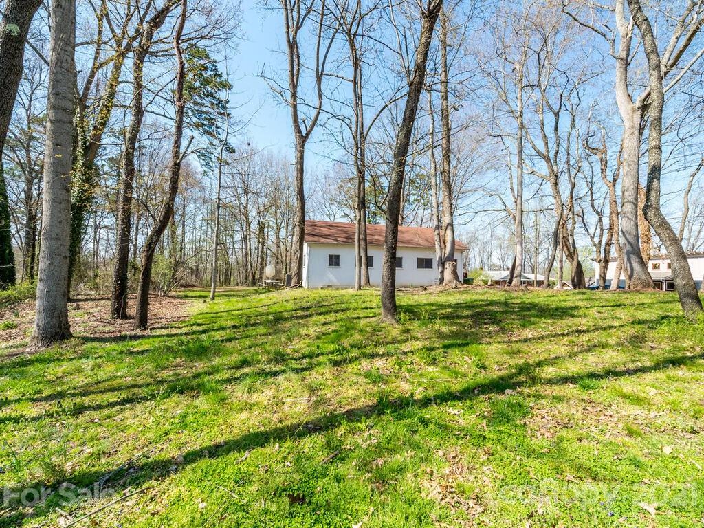 12 Mardell Circle Asheville NC 28806