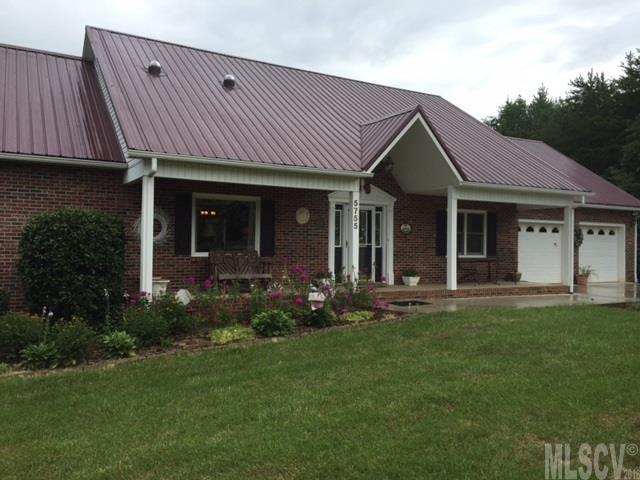 5755 Selkirk Drive Hickory NC 28601