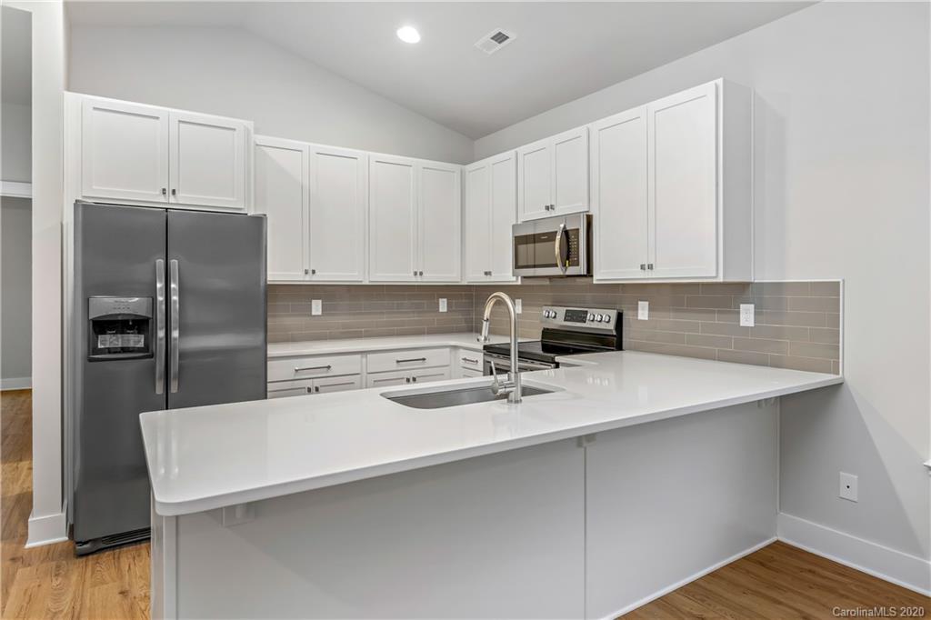 1020 Justice Avenue Charlotte NC 28206