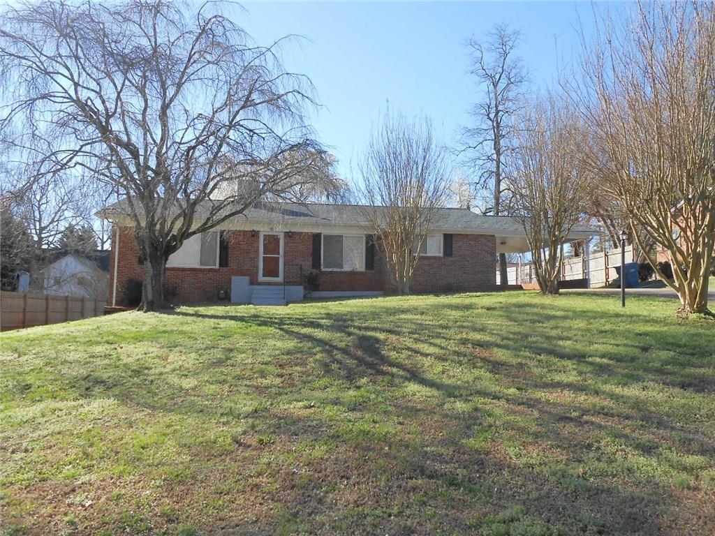55 28th Avenue Drive NW Hickory NC 28601