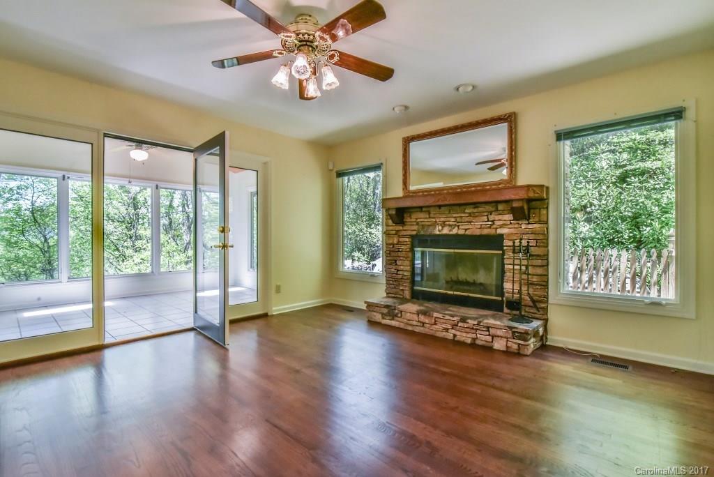 7 Glencairn Heights Black Mountain NC 28711