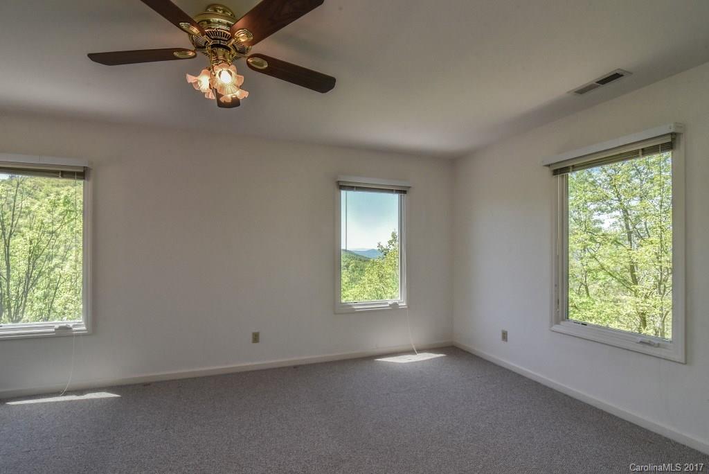 7 Glencairn Heights Black Mountain NC 28711