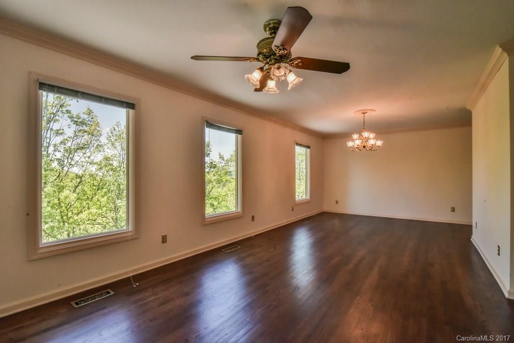 7 Glencairn Heights Black Mountain NC 28711