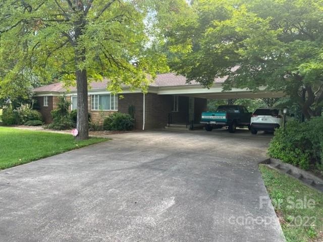 1640 6th Street SE Hickory NC 28602