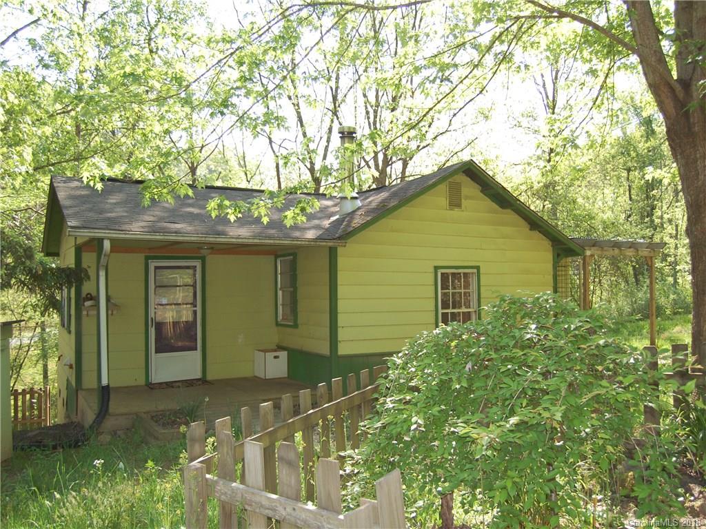 62 Solomon Road Leicester NC 28748