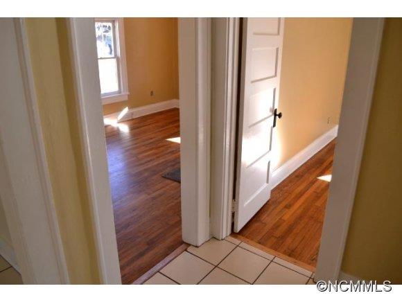 52 Gray Street Asheville NC 28801