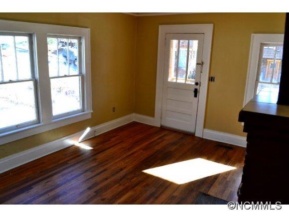52 Gray Street Asheville NC 28801