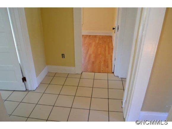 52 Gray Street Asheville NC 28801