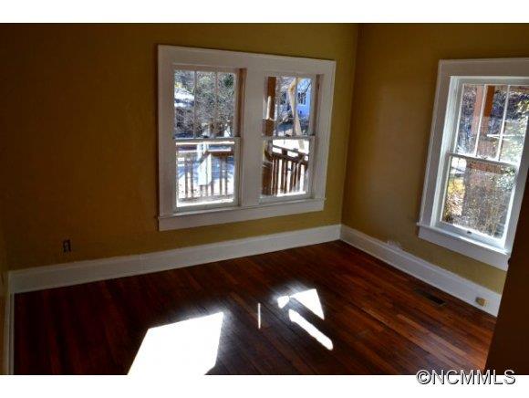 52 Gray Street Asheville NC 28801