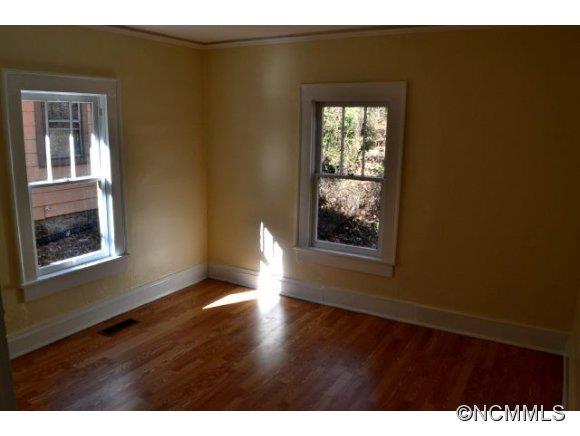 52 Gray Street Asheville NC 28801