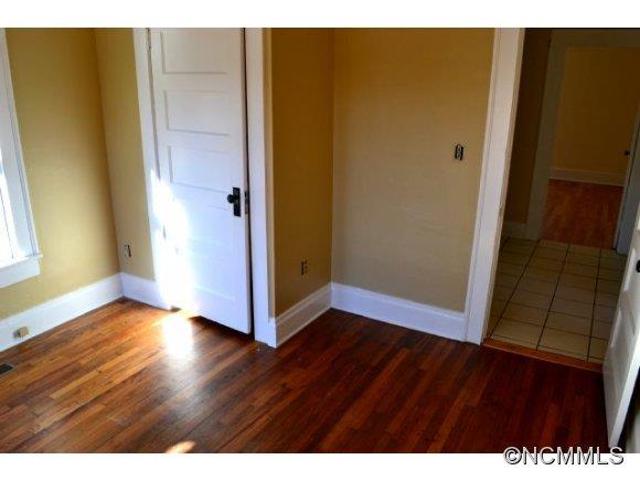 52 Gray Street Asheville NC 28801