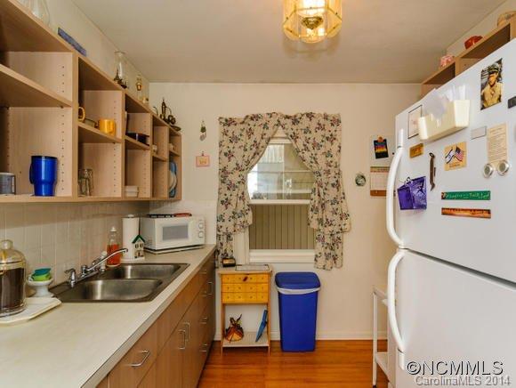 261 Sulphur Springs Road Asheville NC 28806