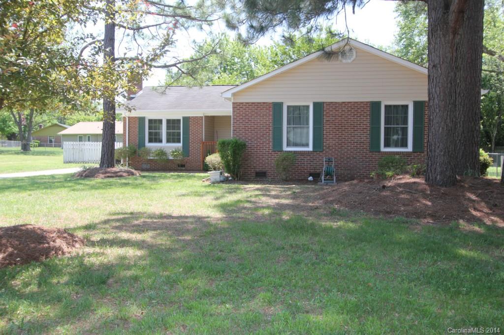 9116 Clancy Place Charlotte NC 28227