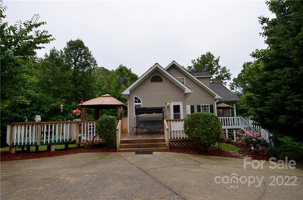 250 Etowah Mountain Drive Marion NC 28752