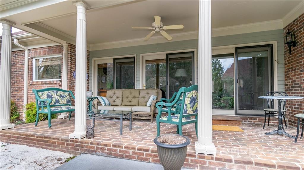 133 Glenbrook Drive Hendersonville NC 28739