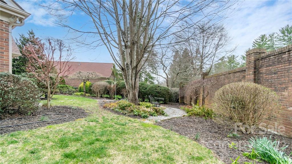 133 Glenbrook Drive Hendersonville NC 28739