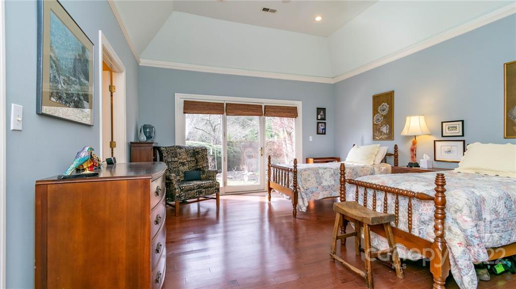 133 Glenbrook Drive Hendersonville NC 28739