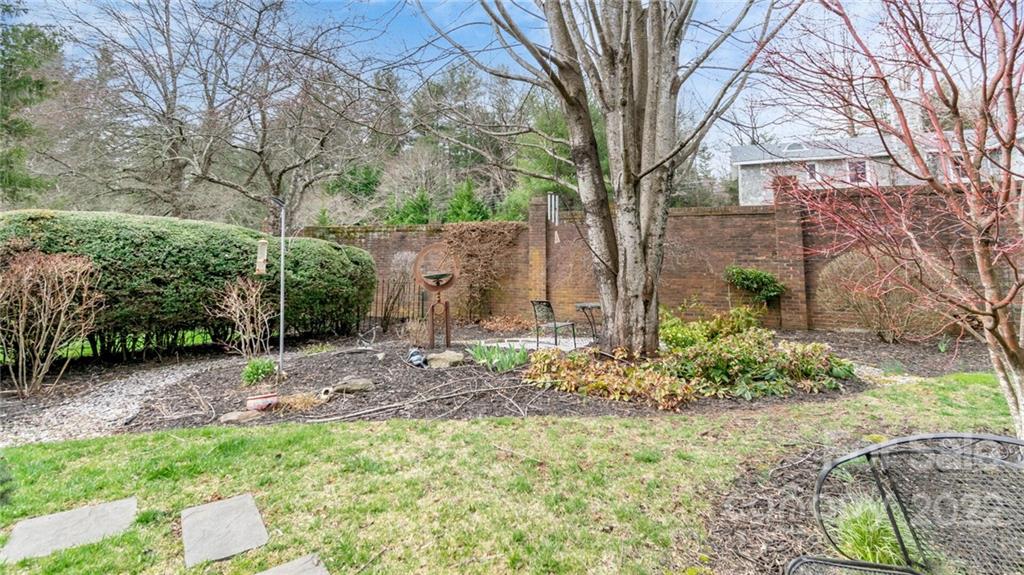 133 Glenbrook Drive Hendersonville NC 28739