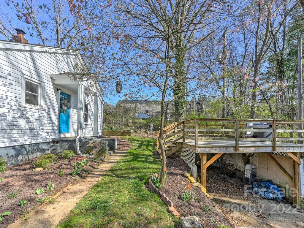 49 Mears Avenue Canton NC 28716