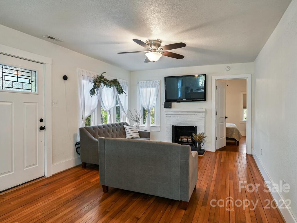 49 Mears Avenue Canton NC 28716