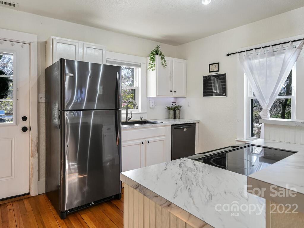 49 Mears Avenue Canton NC 28716
