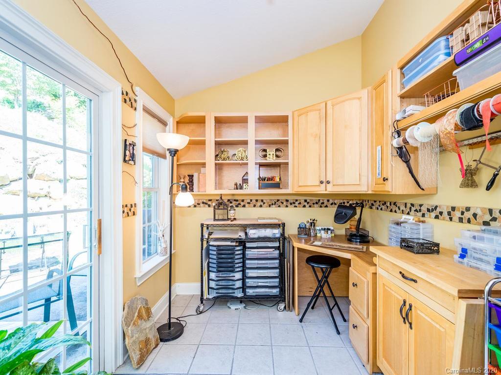 32 Stonebridge Drive Asheville NC 28805