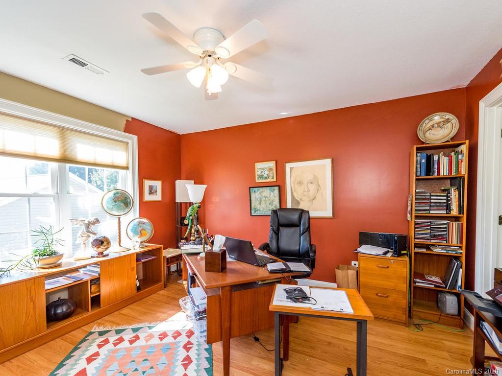 32 Stonebridge Drive Asheville NC 28805