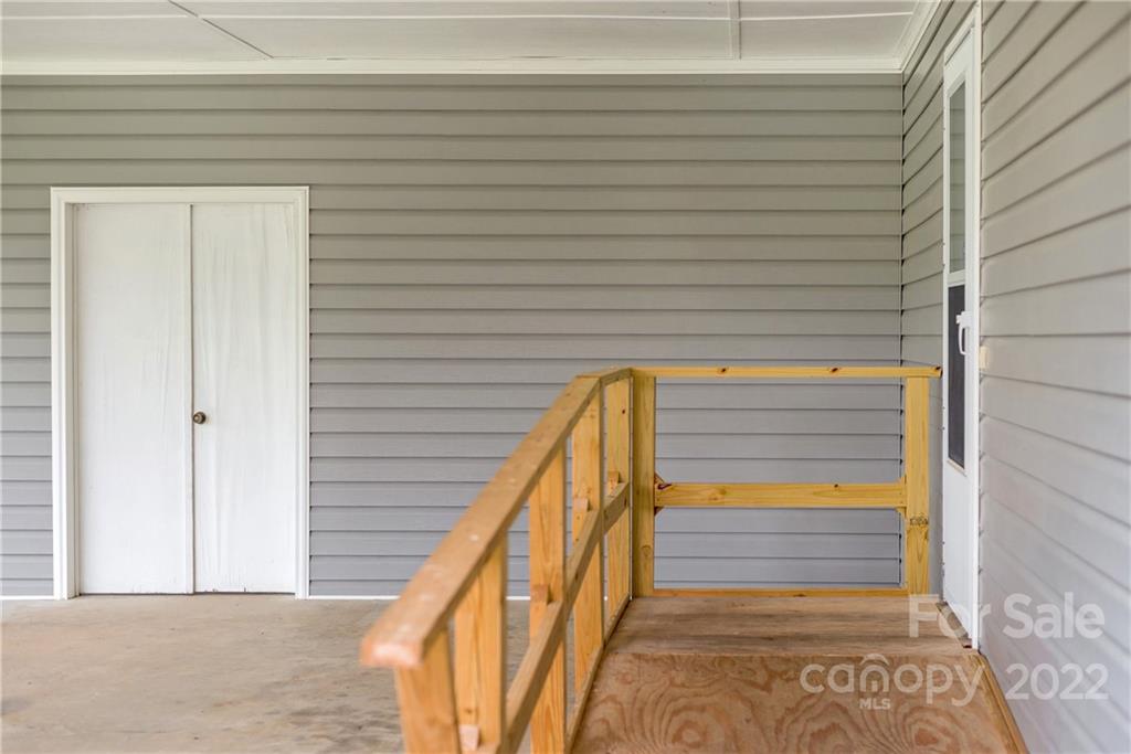 3259 Goose Creek Road Marion NC 28752