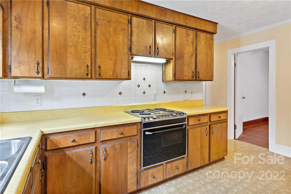 3259 Goose Creek Road Marion NC 28752