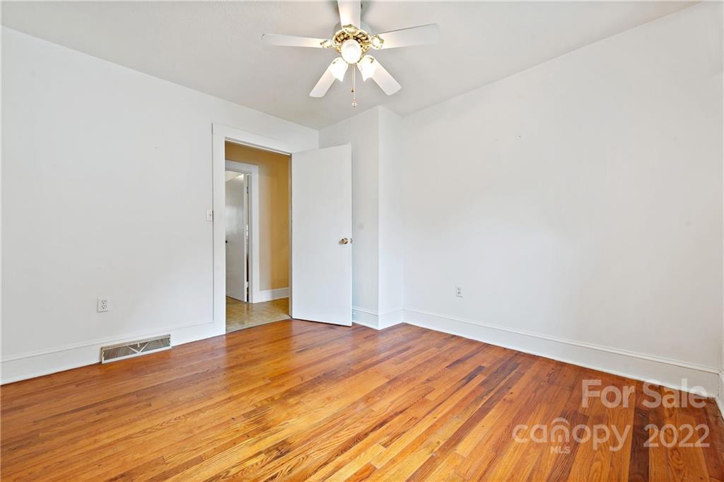 3259 Goose Creek Road Marion NC 28752