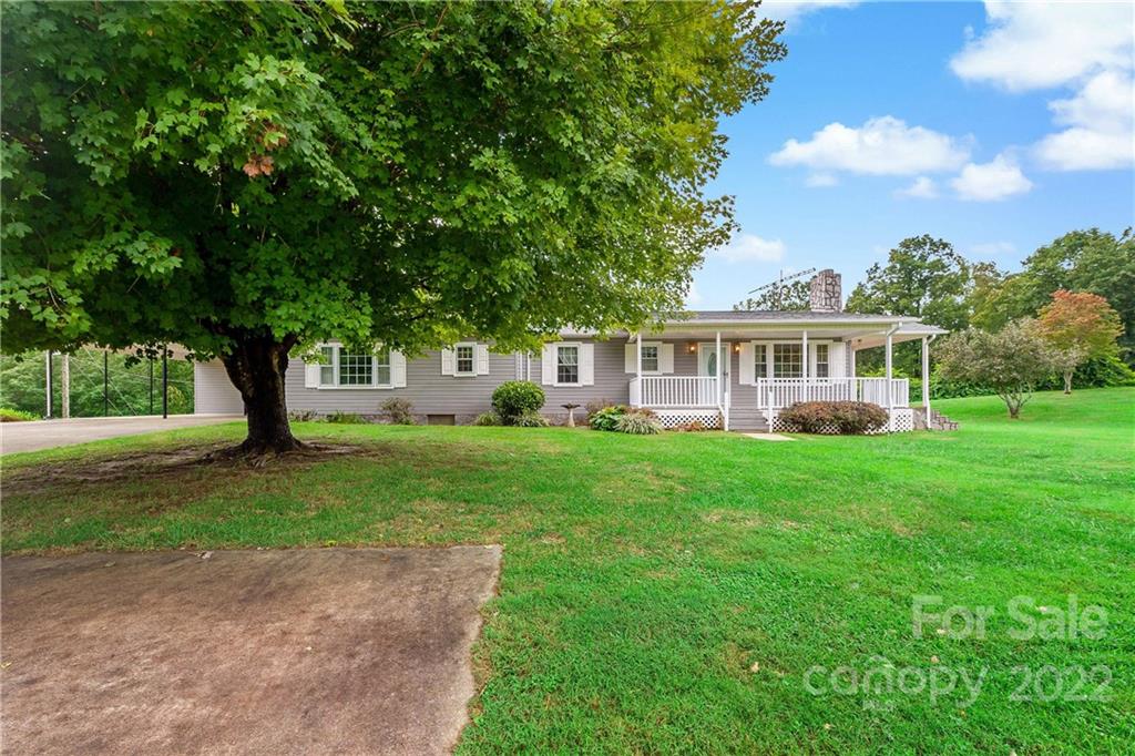 3259 Goose Creek Road Marion NC 28752