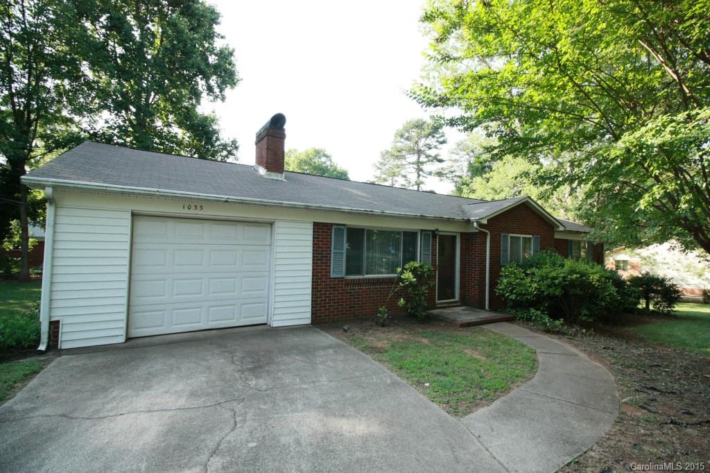 1033 Watts Drive Charlotte NC 28216