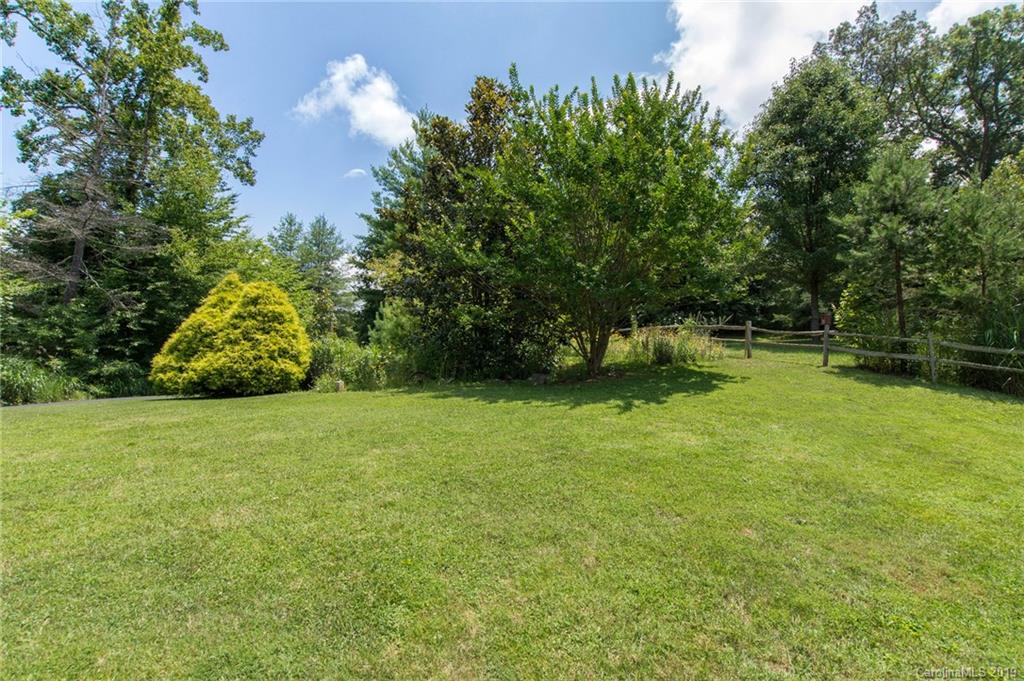 36 Antler Valley Drive Weaverville NC 28787