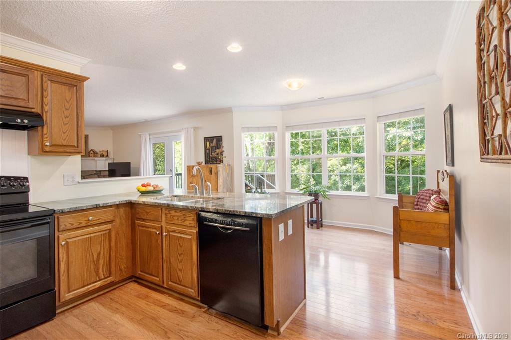 36 Antler Valley Drive Weaverville NC 28787