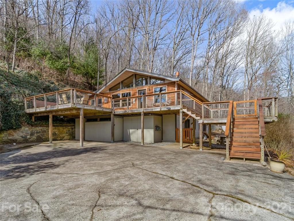 49 Weeping Cherry Forest Road Fairview NC 28730