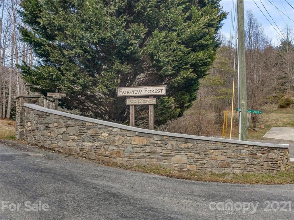 49 Weeping Cherry Forest Road Fairview NC 28730