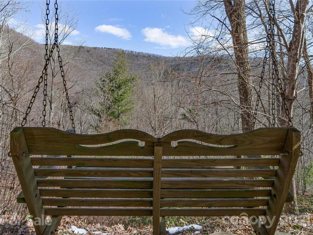 49 Weeping Cherry Forest Road Fairview NC 28730