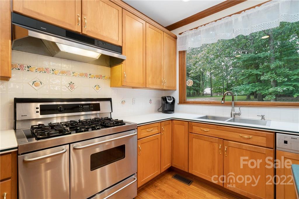 2650 Oakmeade Drive Charlotte NC 28270