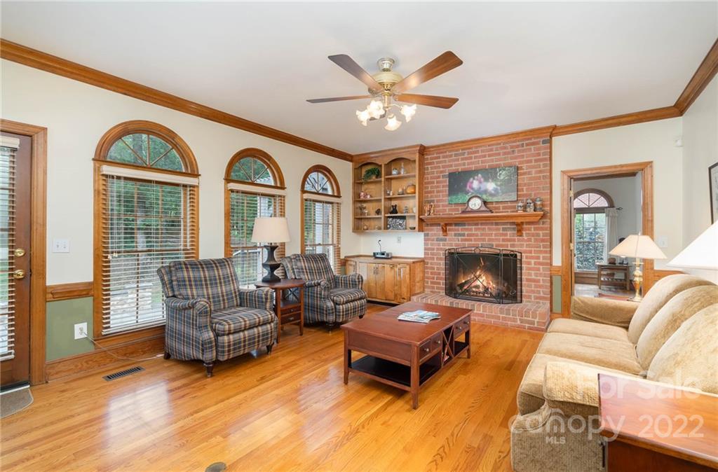 2650 Oakmeade Drive Charlotte NC 28270