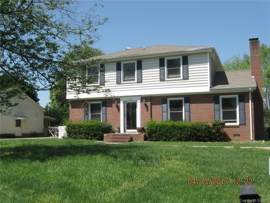 7113 Fox Hunt Road Charlotte NC 28212