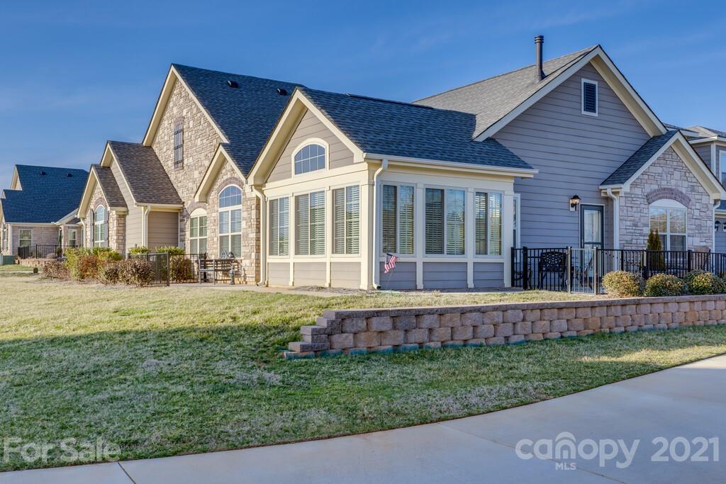 2368 Villa Oaks Court Gastonia NC 28054
