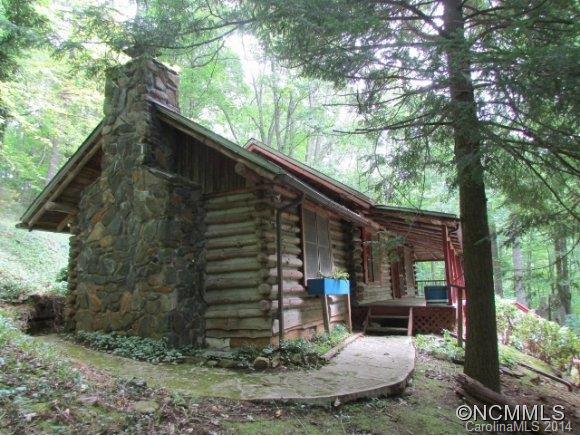 882 White Oak Creek Road Burnsville NC 28714