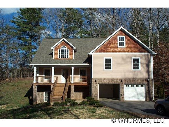 15 Hope Road Weaverville NC 28787
