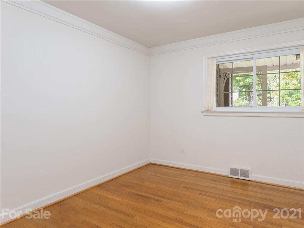 289 White Pine Drive Asheville NC 28805