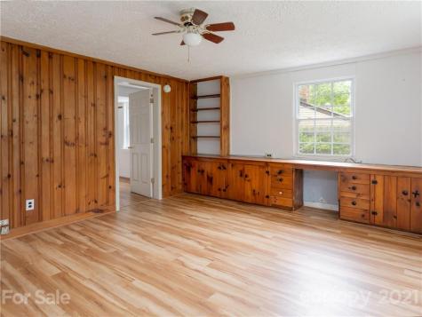 289 White Pine Drive Asheville NC 28805