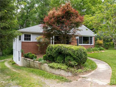 289 White Pine Drive Asheville NC 28805