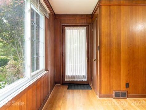 289 White Pine Drive Asheville NC 28805